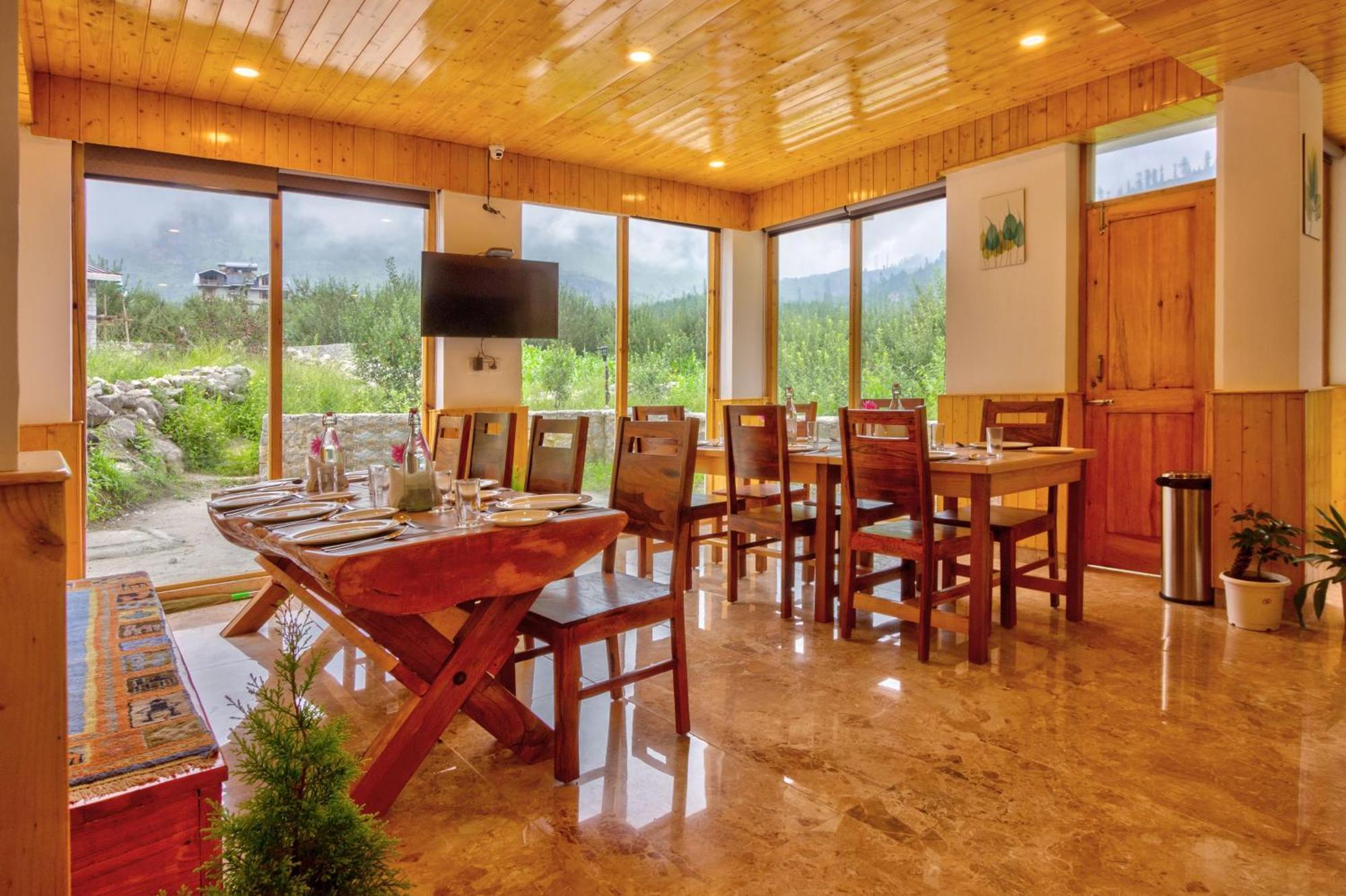 La Aero Resort Home In Snow Mountains Manāli Esterno foto