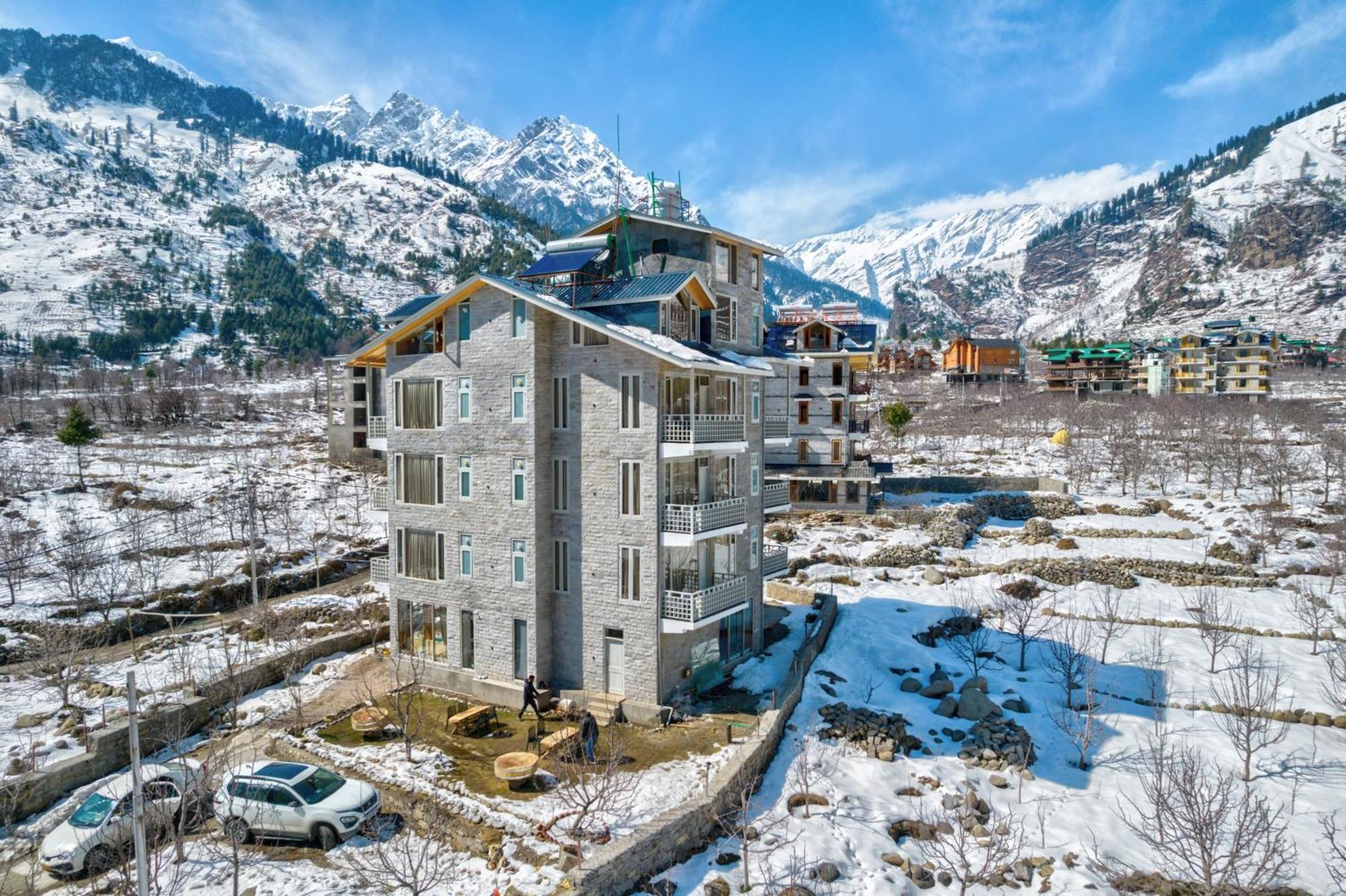 La Aero Resort Home In Snow Mountains Manāli Esterno foto