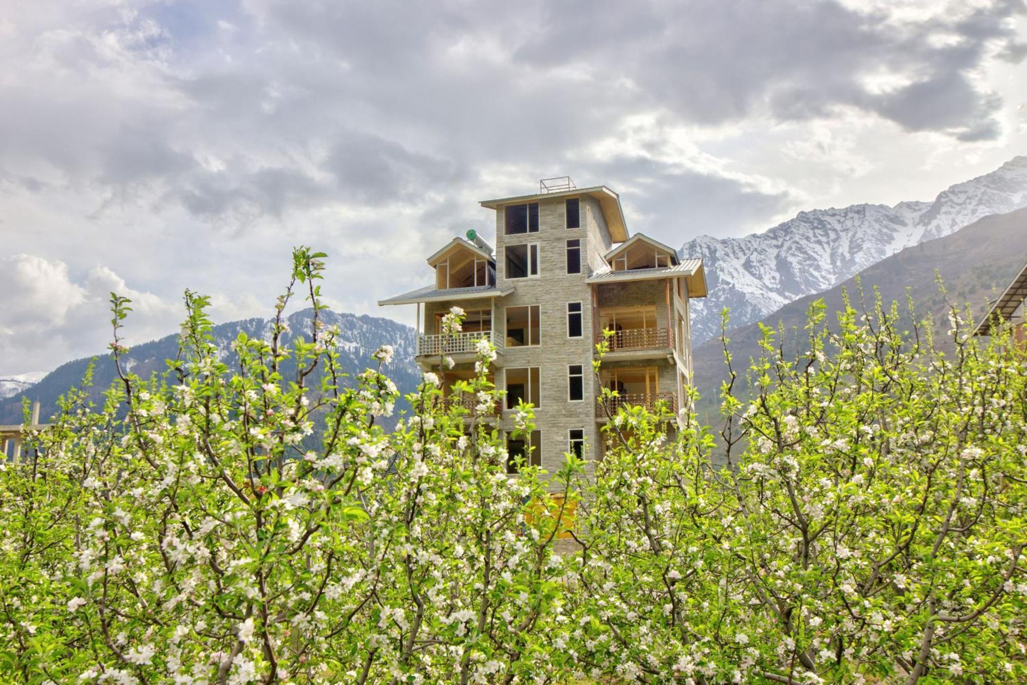 La Aero Resort Home In Snow Mountains Manāli Esterno foto